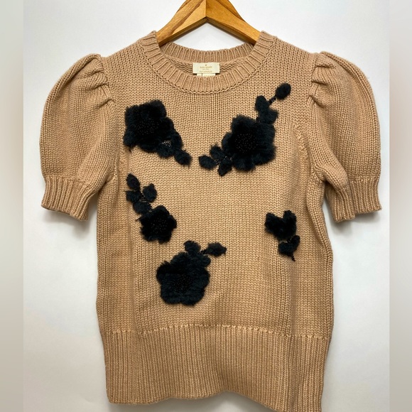 Kate Spade Knit Sweater, Crewneck Puff Shoulder Rib Trim Tan Black XS, NWOT - Picture 3 of 5